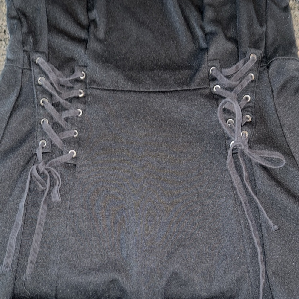 Torrid Black Front Lace Up Fit And Flare Tank Top - Picture 3 of 4